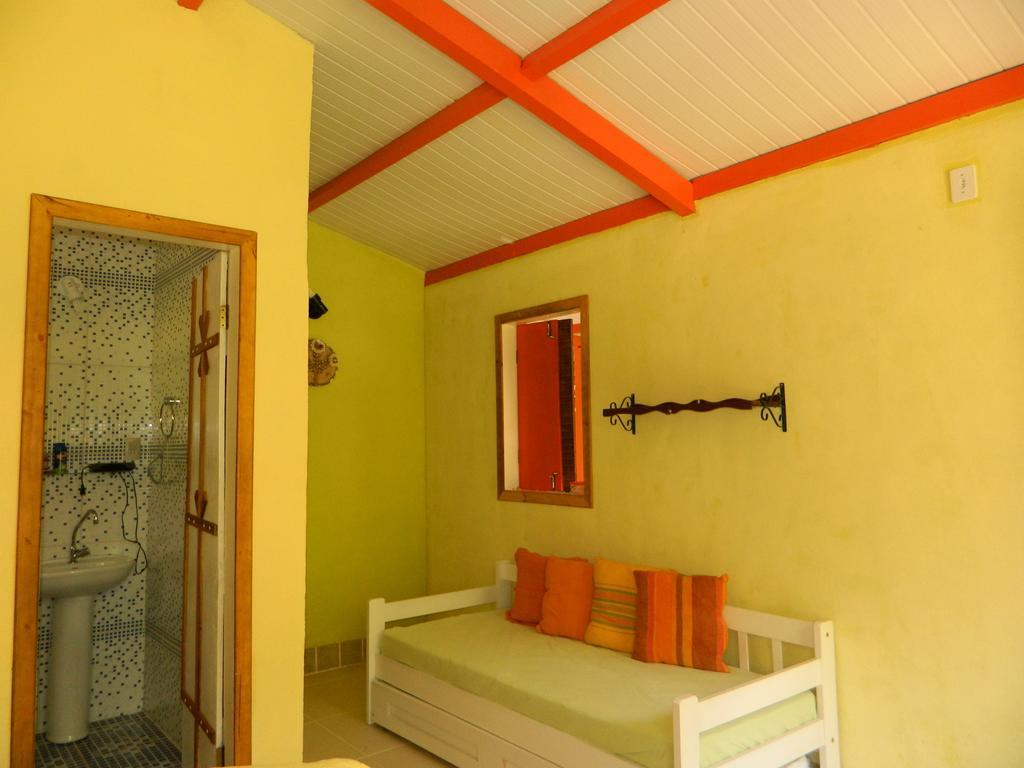 Bicho Do Mato Suites Гуапимирин Номер фото